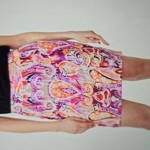 Chico's Zenergy 40th Anniversary Skort NWOT Size S/6 (Chico's 0.5)